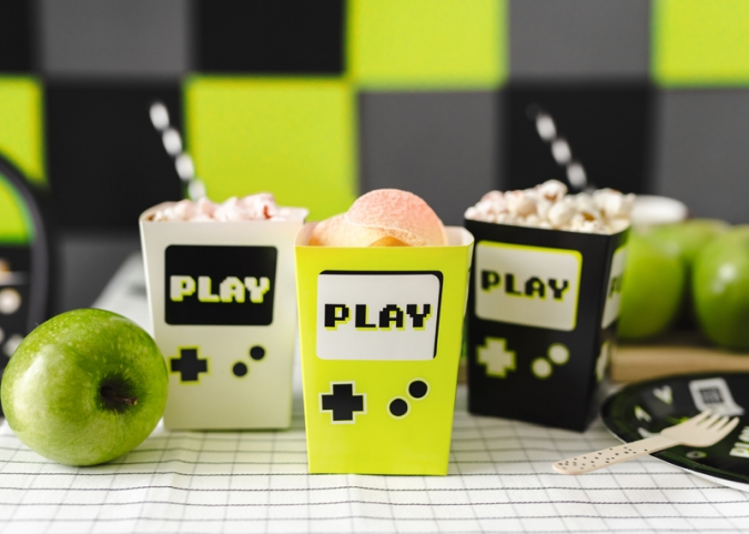 Кутийки за пуканки или сладки Плейстейшън, Game on, Play, 6 бр. в пакет /Pd/