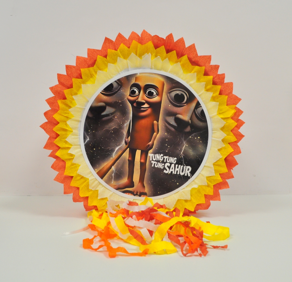 Пинята Тунг Тунг Сахур, две лица 40х40 см