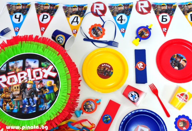 Промо пакет за 10 празнуващи Роблокс