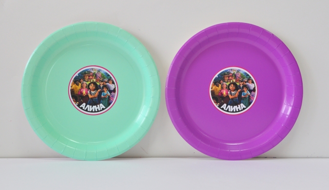 Персонализирана хартиена парти чинийка Енканто, 6бр. пакет