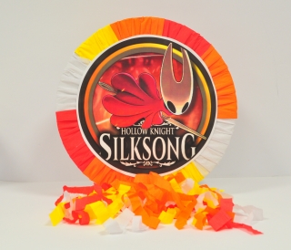 Пинята Силксонг / Silksong, две лица 40х40 см