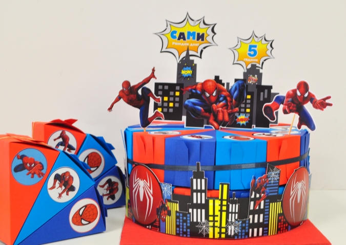 3Д Хартиена торта с декорация и персонализация Спайдърмен
