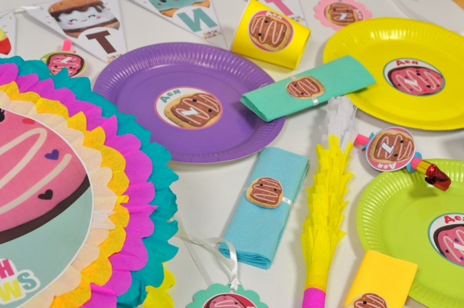 Промо пакет за 10 празнуващи Скуишмелоу Поничка