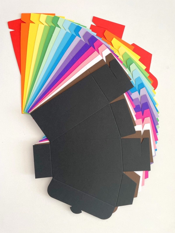 10бр. парчета /заготовки/ за хартиена торта, цвят светло жълт